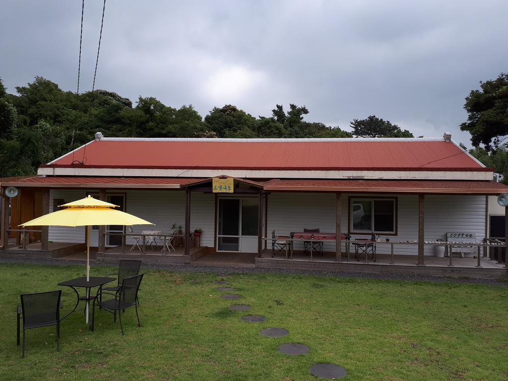 Joseph Tree Guest House Jeju Exterior foto